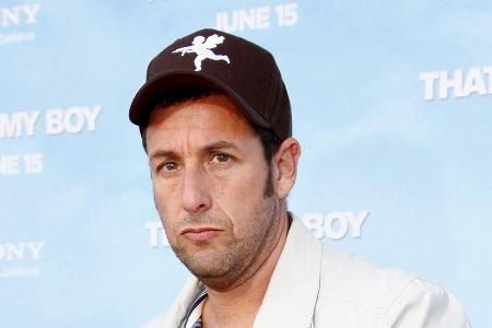 Seit Weihnachten läuft Adam Sandlers neuer Film Seit Weihnachten läuft Adam Sandlers neuer Film