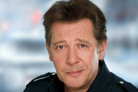 Jan Fedder war nicht nur TV-Kommissar, sondern auch Ehrenkommissar der Polizei Hamburg Jan Fedder war nicht nur TV-Kommissar, sondern auch Ehrenkommissar der Polizei Hamburg