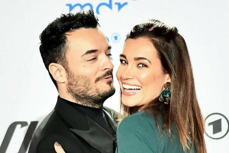Jana Ina Zarrella und Giovanni Zarrella erneuern ihr Eheverprechen Jana Ina Zarrella und Giovanni Zarrella erneuern ihr Eheverprechen