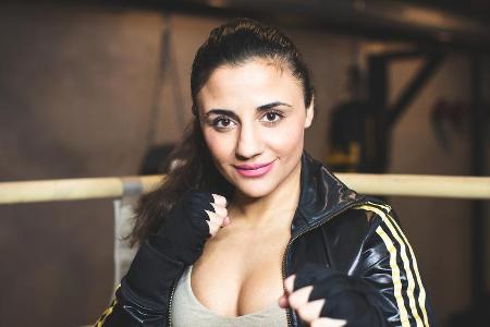 Box-Weltmeisterin Susi Kentikian tauscht für die Koch-Castingshow Box-Weltmeisterin Susi Kentikian tauscht für die Koch-Castingshow