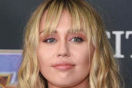 Konnte eine Altlast aus dem vergangen Jahr loswerden: Miley Cyrus Konnte eine Altlast aus dem vergangen Jahr loswerden: Miley Cyrus