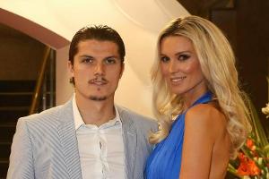 Ex-"Bachelor"-Gewinnerin Katja Kühne und Marcel Sabitzer sind verlobt