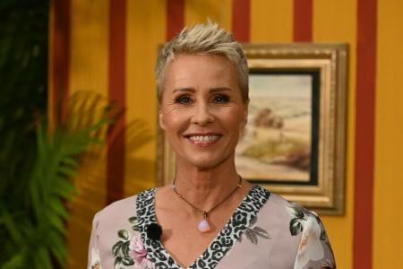 Sonja Zietlow hat einen Wunschkandidaten für die Dschungelkrone Sonja Zietlow hat einen Wunschkandidaten für die Dschungelkrone