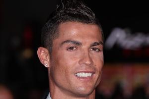 Cristiano Ronaldo: Freundin Georgina schenkt ihm Luxusauto