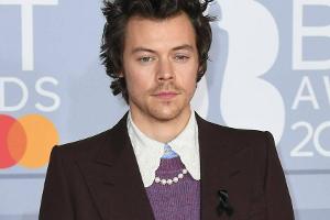 Harry Styles ehrt tote Ex-Freundin Caroline Flack bei Brit Awards