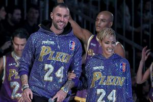 Jada Pinkett Smith: Als Model in Mailand ehrt sie Kobe Bryant