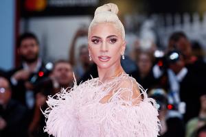 Lady Gaga zeigt sich zum ersten Mal mit ihrem neuen Freund