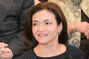 Sheryl Sandberg: Co-Geschäftsführerin von Facebook hat sich verlobt