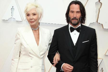 Keanu Reeves mit seiner Mutter Patricia Taylor bei den Oscars 2020 Keanu Reeves mit seiner Mutter Patricia Taylor bei den Oscars 2020