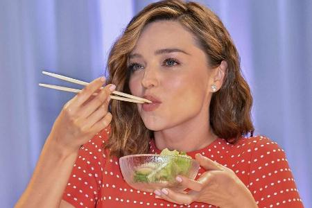 Model Miranda Kerr bei einem Werbeevent für fermentierte Lebensmittel in Japan Model Miranda Kerr bei einem Werbeevent für fermentierte Lebensmittel in Japan