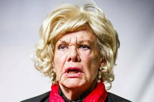 Nach Sturz: Ingrid van Bergen in Klinik eingeliefert