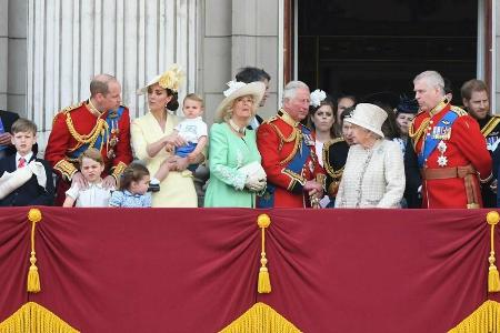 Die Mitglieder der Königsfamilie im Juni 2019 auf dem Balkon des Buckingham-Palasts Die Mitglieder der Königsfamilie im Juni 2019 auf dem Balkon des Buckingham-Palasts
