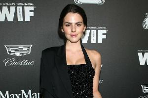 Ruby O. Fee strahlt erneut in Schwarz bei Oscar-Party