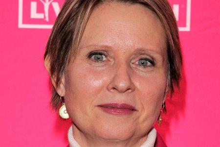 Cynthia Nixon sagt Sexismus den Kampf an. Cynthia Nixon sagt Sexismus den Kampf an.