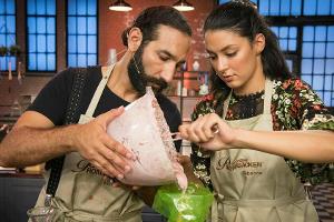 Rebecca Mir und Massimo Sinató: Wer hat in der Küche das Sagen?