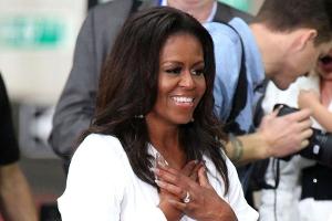 Promi-Reaktionen: Michelle Obama möchte unbedingt Baby Sussex treffen