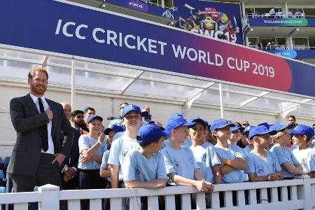 Prinz Harry bei der Eröffnung des Cricket World Cups in London Prinz Harry bei der Eröffnung des Cricket World Cups in London