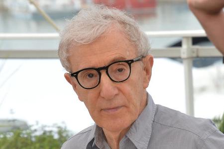 Niemand möchte seine Memoiren veröffentlichen: Seit den erneuten Missbrauchsvorwürfen gegen Woody Allen läuft es schlecht fü... Niemand möchte seine Memoiren veröffentlichen: Seit den erneuten Missbrauchsvorwürfen gegen Woody Allen läuft es schlecht fü...
