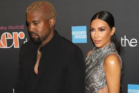 Freuen sich über Baby Nummer vier: Kanye West und Kim Kardashian Freuen sich über Baby Nummer vier: Kanye West und Kim Kardashian