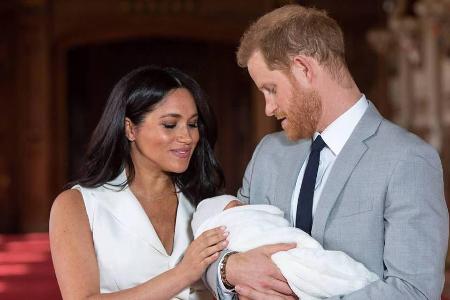 Stolze Familie: Herzogin Meghan und Prinz Harry mit ihrem Sohn Archie