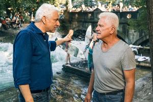 "Tatort: Die ewige Welle": Die Kriminalhauptkommissare Franz Leitmayr (Udo Wachtveitl, l.) und Ivo Batic (Miroslav Nemec) si...