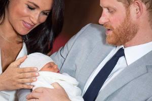 "I'm baby": Promis und Internetnutzer feiern den Namen von Baby Sussex