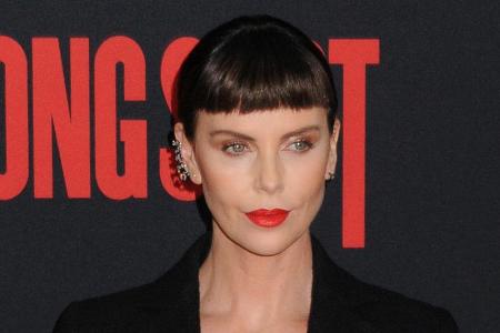 Charlize Theron hat offenbar einen Punkt überschritten Charlize Theron hat offenbar einen Punkt überschritten
