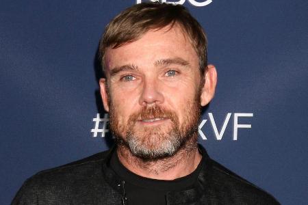 Die Polizei hat Rick bzw. Ricky Schroder festgenommen Die Polizei hat Rick bzw. Ricky Schroder festgenommen
