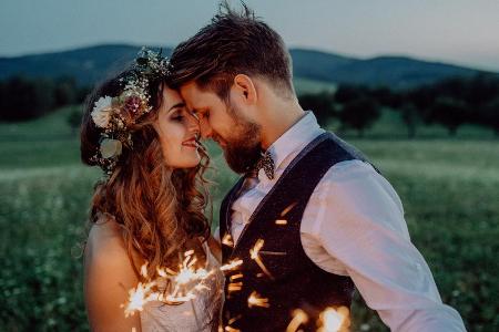 Die Hochzeitssaison steht bevor: Der mit Abstand beliebteste Monat zum Heiraten ist der Mai Die Hochzeitssaison steht bevor: Der mit Abstand beliebteste Monat zum Heiraten ist der Mai