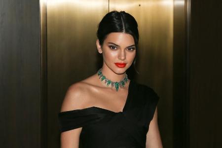 Ist erst seit wenigen Monaten mit ihrem Freund zusammen: Kendall Jenner Ist erst seit wenigen Monaten mit ihrem Freund zusammen: Kendall Jenner