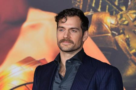 Henry Cavill zieht in die Baker Street 221b
