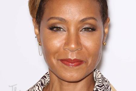 Jada Pinkett Smith setzt für den Sommer auf eine neue Frisur Jada Pinkett Smith setzt für den Sommer auf eine neue Frisur