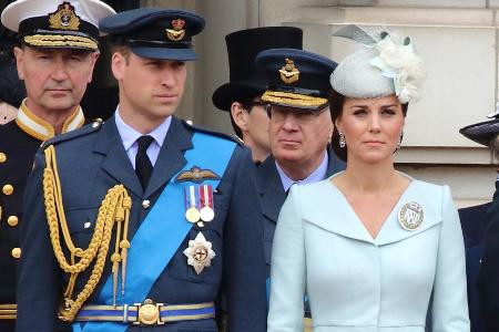 William und Kate sind in Sorge um eine verletzte Frau William und Kate sind in Sorge um eine verletzte Frau