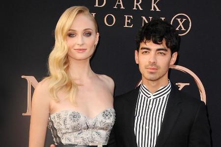 Sophie Turner und Joe Jonas bei der Premiere von Sophie Turner und Joe Jonas bei der Premiere von