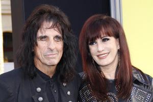 Rock-Ikone Alice Cooper hat einen Sterbepakt mit seiner Ehefrau