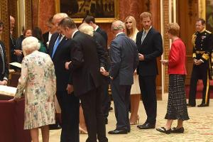 Prinz Harry trifft Donald Trump ohne Herzogin Meghan