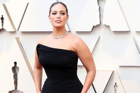 Ashley Graham möchte, dass Frauen sich mit ihrem Körper wohlfühlen Ashley Graham möchte, dass Frauen sich mit ihrem Körper wohlfühlen