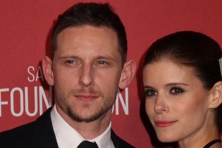 Kate Mara und ihr Ehemann Jamie Bell, mit dem sie seit 2017 verheiratet ist Kate Mara und ihr Ehemann Jamie Bell, mit dem sie seit 2017 verheiratet ist