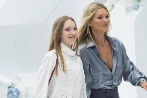 Kate Moss: Hand in Hand mit ihrer Tochter Lila Grace bei Dior