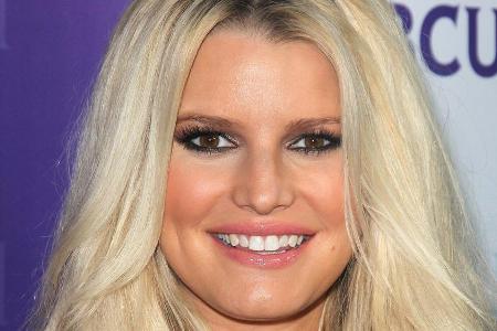 Schauspielerin und Sängerin Jessica Simpson arbeitet nach der Schwangerschaft an ihrer Figur Schauspielerin und Sängerin Jessica Simpson arbeitet nach der Schwangerschaft an ihrer Figur