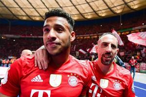 Wie Ribéry: Bayern-Star Corentin Tolisso gönnt sich ein Gold-Steak