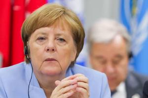 Das sagt Angela Merkel zu ihren Zitteranfällen