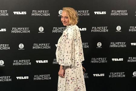 Anna Maria Mühe bei der Premiere der Bauhaus-Serie Anna Maria Mühe bei der Premiere der Bauhaus-Serie