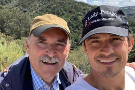Orlando Bloom postet auf Instagram ein Selfie mit seinem Vater Colin Stone Orlando Bloom postet auf Instagram ein Selfie mit seinem Vater Colin Stone