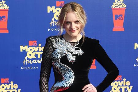Kate Moss strahlte bei den MTV Movie & TV Awards in einem aufregenden Schlangen-Kleid. Kate Moss strahlte bei den MTV Movie & TV Awards in einem aufregenden Schlangen-Kleid.