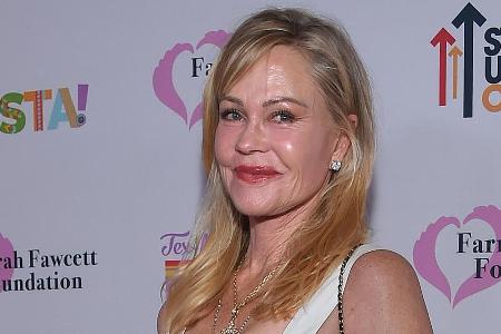 Melanie Griffith hat ein freizügiges Selfie von sich auf Instagram geteilt Melanie Griffith hat ein freizügiges Selfie von sich auf Instagram geteilt