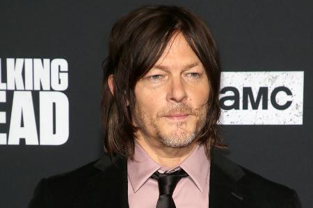 Norman Reedus nimmt ungewöhnliche Erinnerungsstücke vom Set von Norman Reedus nimmt ungewöhnliche Erinnerungsstücke vom Set von