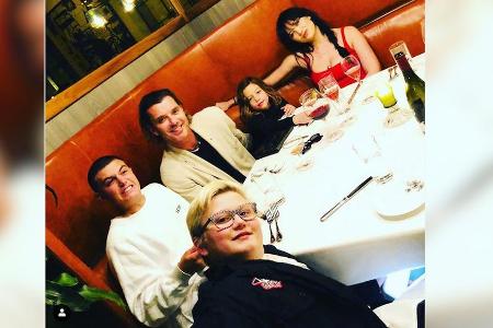 Gavin Rossdale mit seinen vier Kindern Gavin Rossdale mit seinen vier Kindern