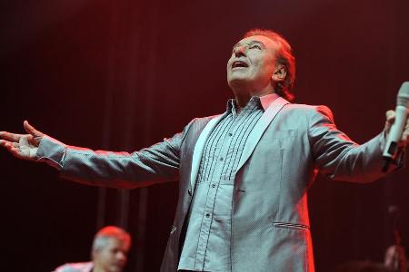 Karel Gott auf einem Festival in Tschechien Karel Gott auf einem Festival in Tschechien
