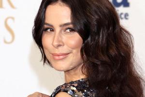 Lena Meyer-Landrut zeigt dem Herbst die kalte Schulter